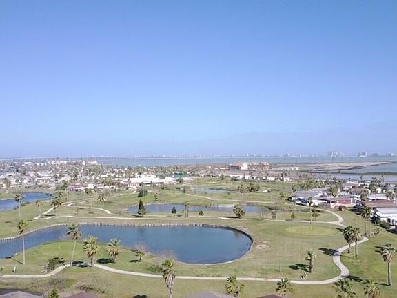 3rd image of 333 Sand Dollar Dr