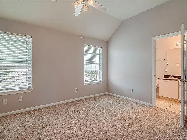 206 Sydnor St — Photo 24