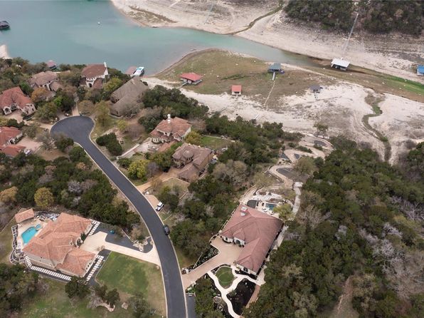 18504 Monet Pointe Dr, Leander, TX 78645