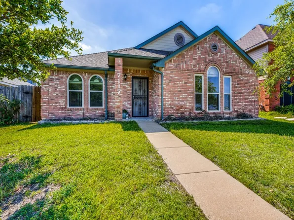 7117 Teal Dr, Fort Worth, TX 76137