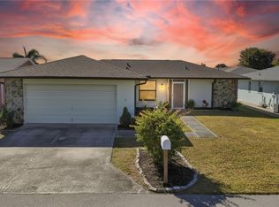 9793 Deerfoot Dr, Fort Myers, FL 33919