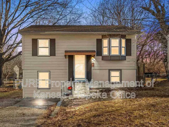924 SW Watson Ave, Topeka, KS 66606