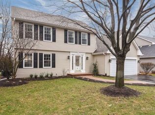 337 Meadowview Ln, Aurora, IL 60502