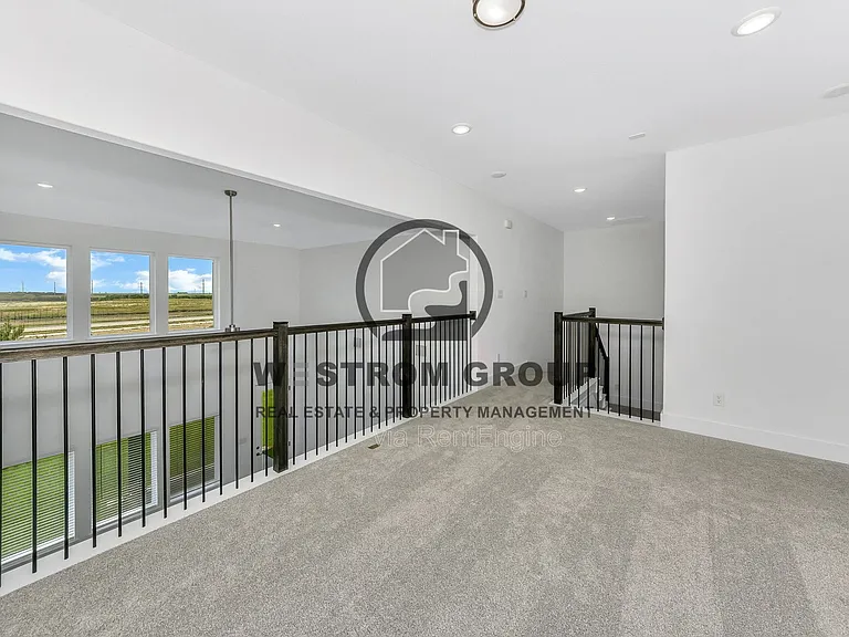 17229 Oxborough Dr — Photo 28