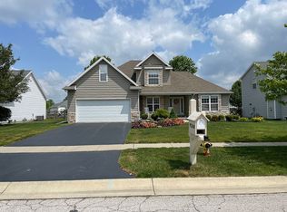 9268 Northpond Ct, Sylvania, OH 43560