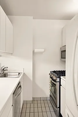 Rented by Compass | media 5