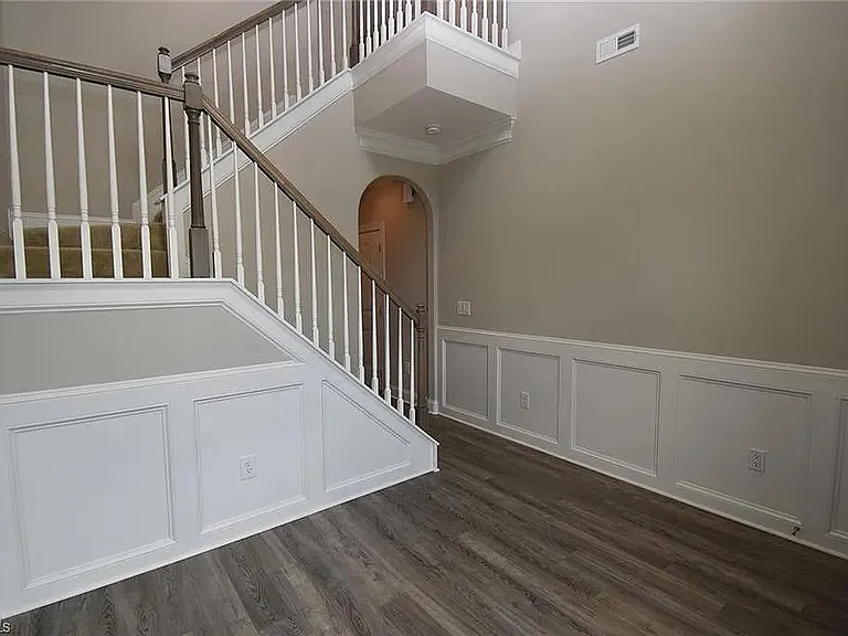 3849 Thistleberry Rd — Photo 5