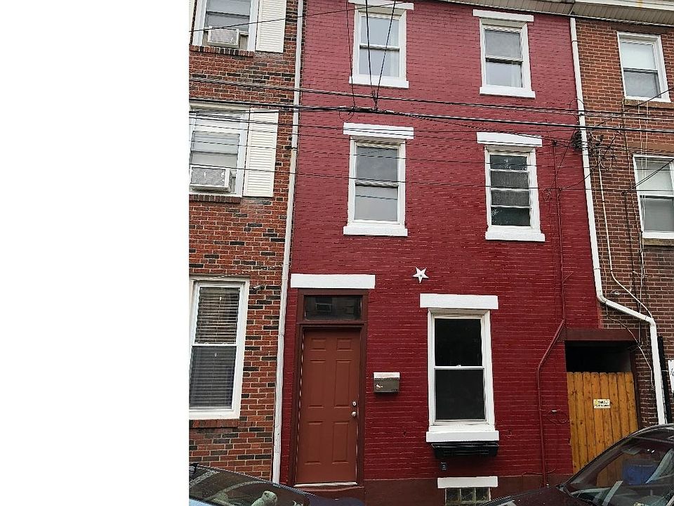 1st image of 1338 E Oxford St
