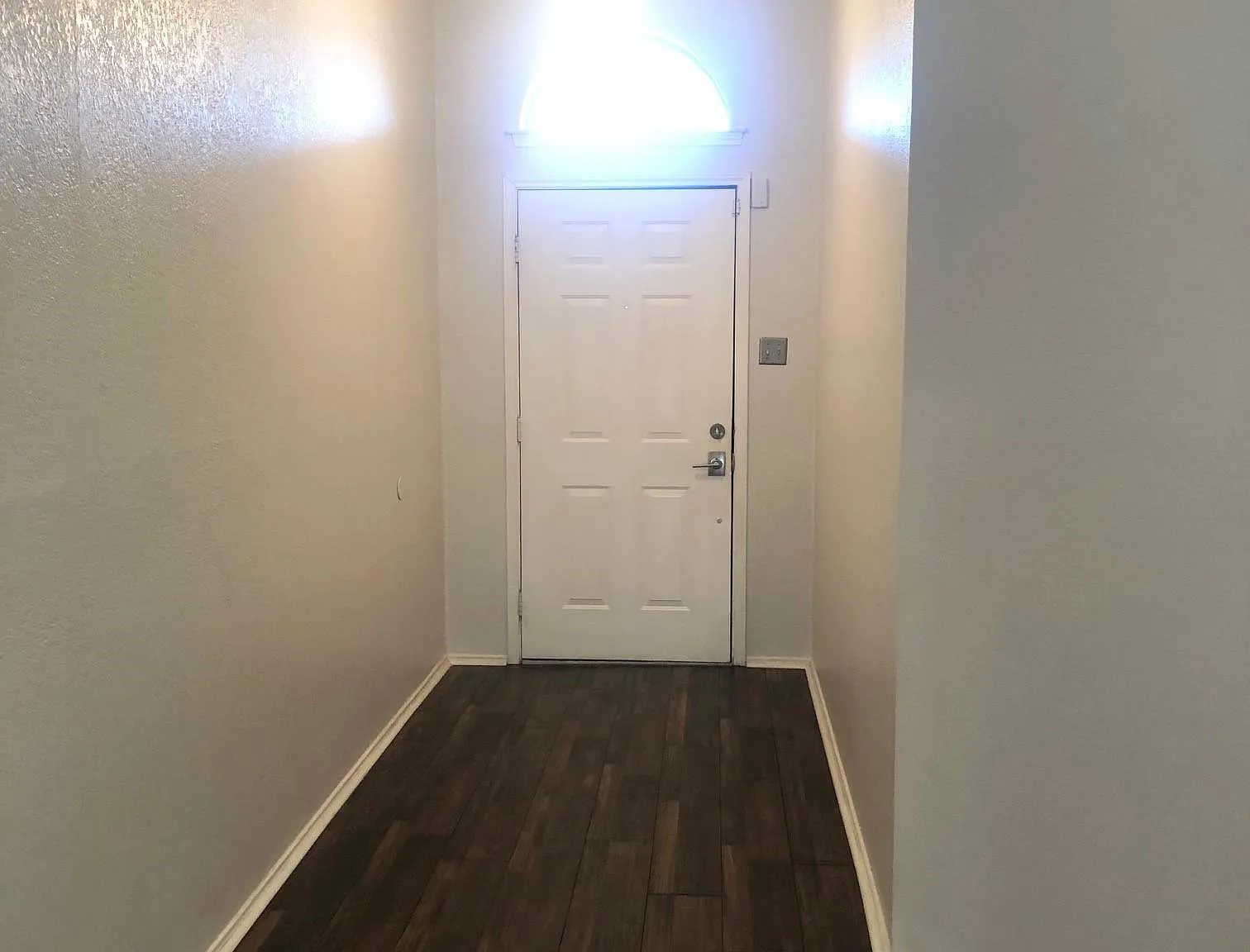 6700 Pecanwood Dr — Photo 3