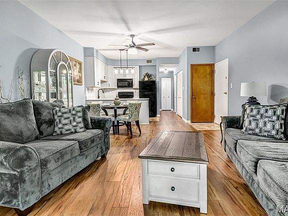 4th image of 13815 Amiot Dr APT A