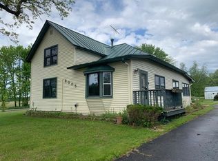8005 County Road D, Waupaca, WI 54981