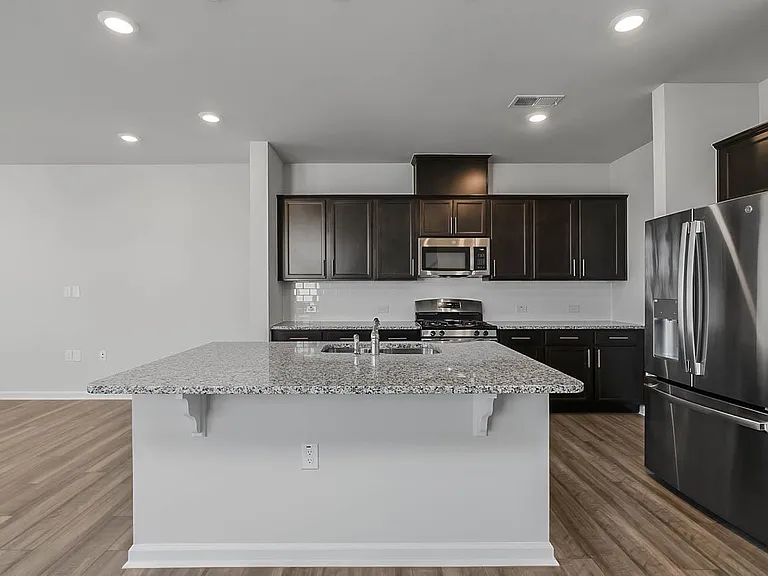 2421 Chert Ln — Photo 18