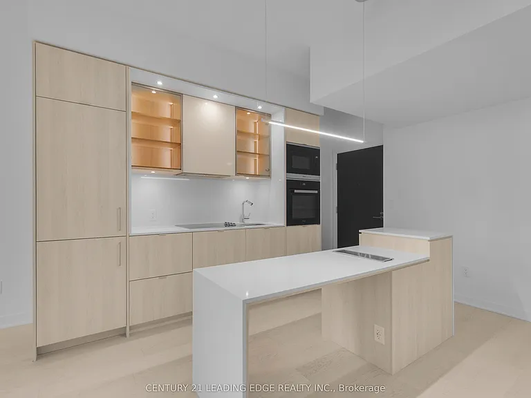 11 Yorkville Ave #3005 — Photo 15