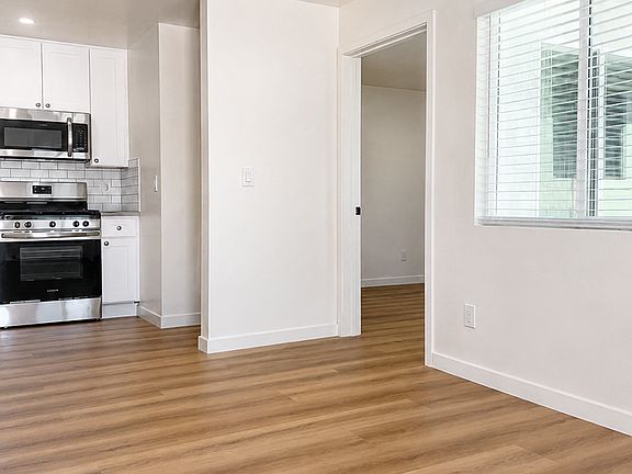 2nd image of 5352 Bishop St #9081
