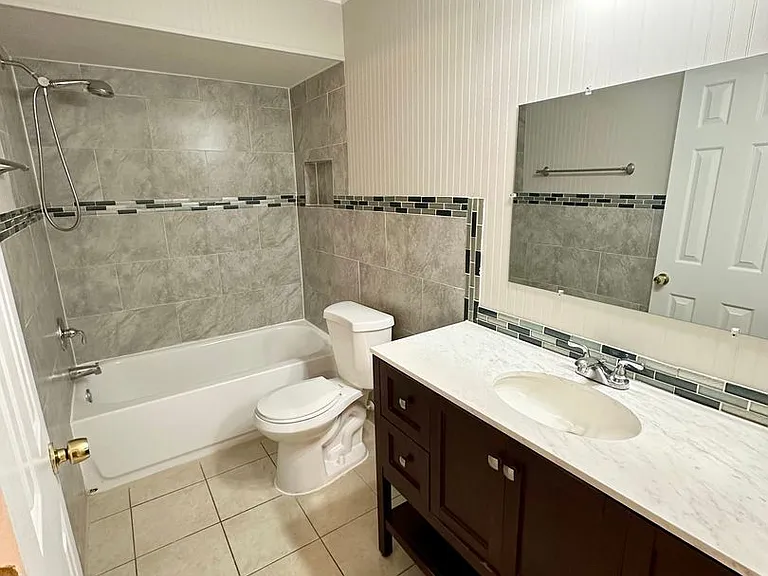 696 Youngstown Pkwy #319 — Photo 9