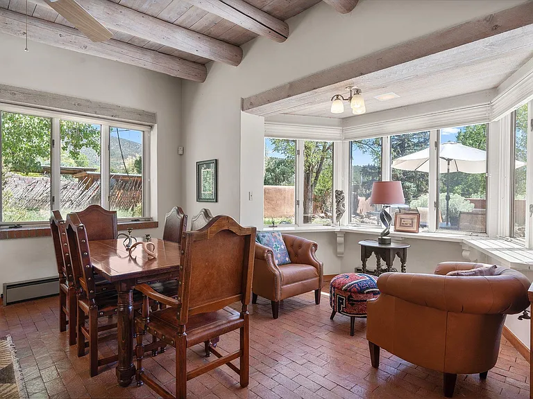 1316 Cerro Gordo Rd — Photo 31