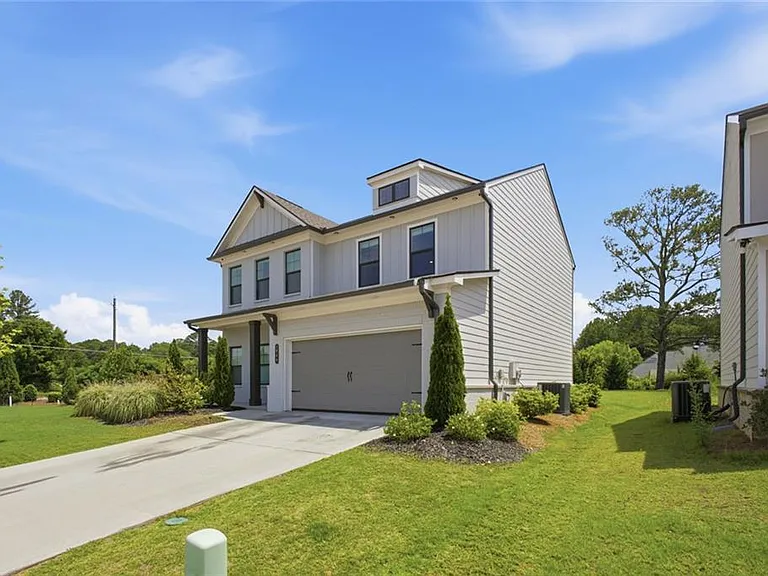 2700 Westgate Park Dr — Photo 3