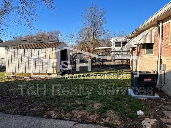 3rd image of 514 Park Dr