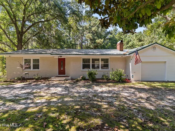 1601 Midway Road SE, Bolivia, NC 28422