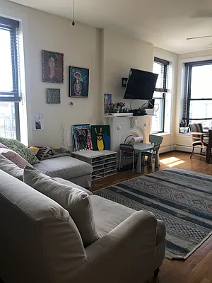 Rented by Douglas Elliman | media 4