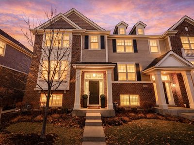 1437 N Charles Ave, Naperville, IL, 60563