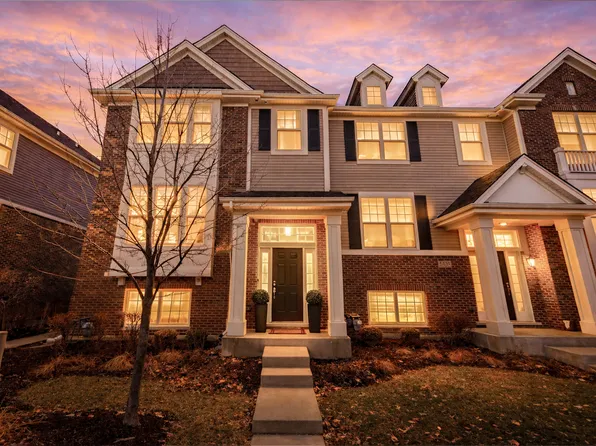 1437 N Charles Ave, Naperville, IL 60563