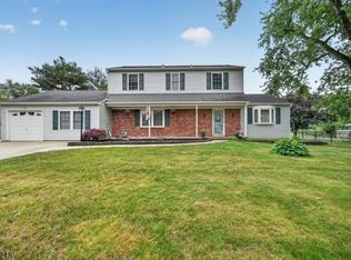 100 Coachman Drive, Florence Twp., NJ 08505