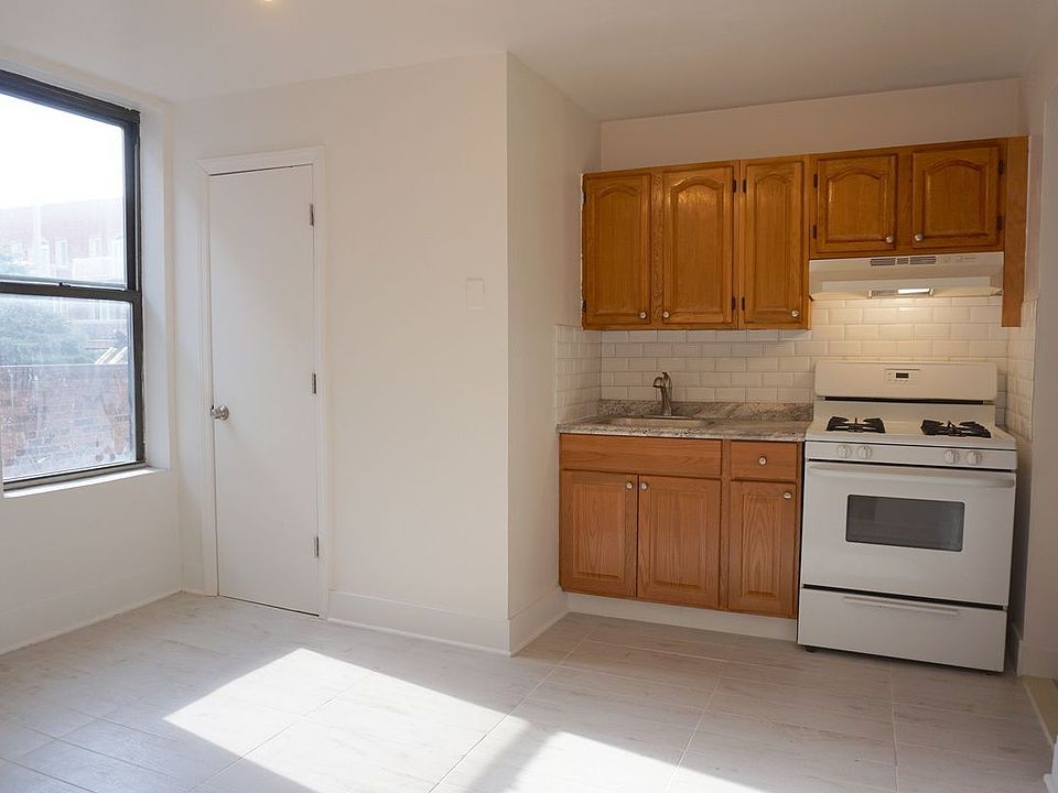 1st image of 171 Bay 17th St APT 2A