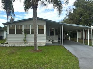 507 Lazy Lake Dr W, Lakeland, FL 33801