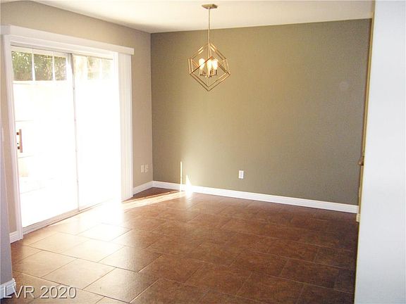 4th image of 9663 Blue Calico Dr