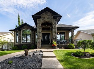 7620 98a Ave NW, Edmonton, AB T6A0C5