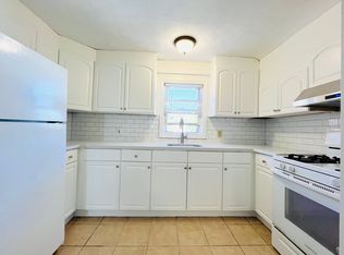30-34 Baker St #3, East Providence, RI 02914