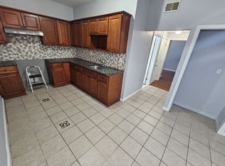 49 Mapes Ave FLOOR 1, Newark, NJ 07112