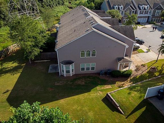 5th image of 982 Pierce Ivy Ct