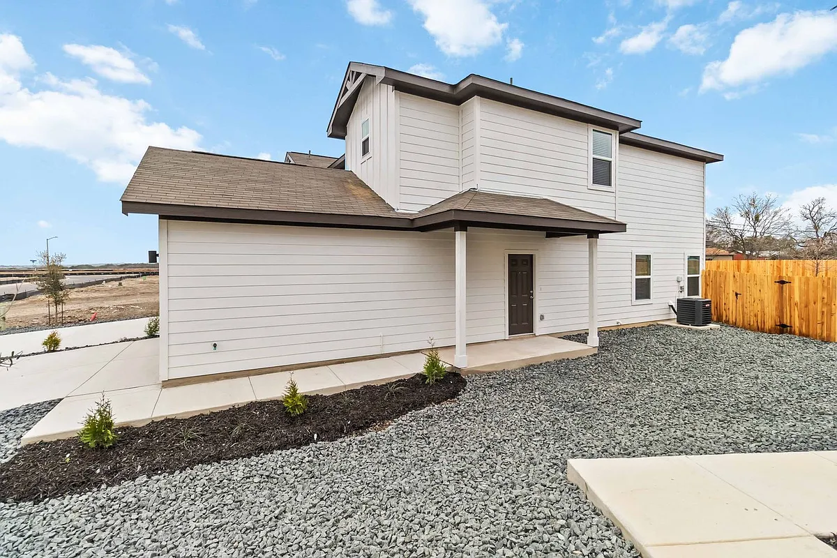 Building Photo - 5103 Cindy Br #1