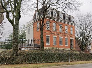 3000 Wisconsin Ave, Saint Louis, MO 63118