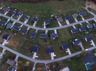 1008 Rainbow Way, Lawrenceburg, KY 40342