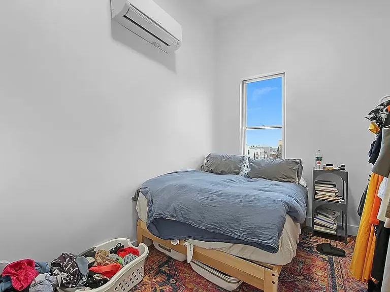 949 Metropolitan Ave #3B — Photo 9