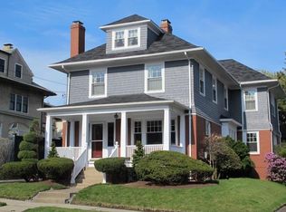 27 Cole Ave, Providence, RI 02906