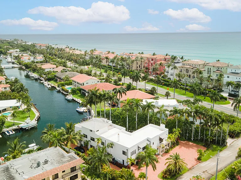 1121 Bel Air Dr #4 — Photo 42