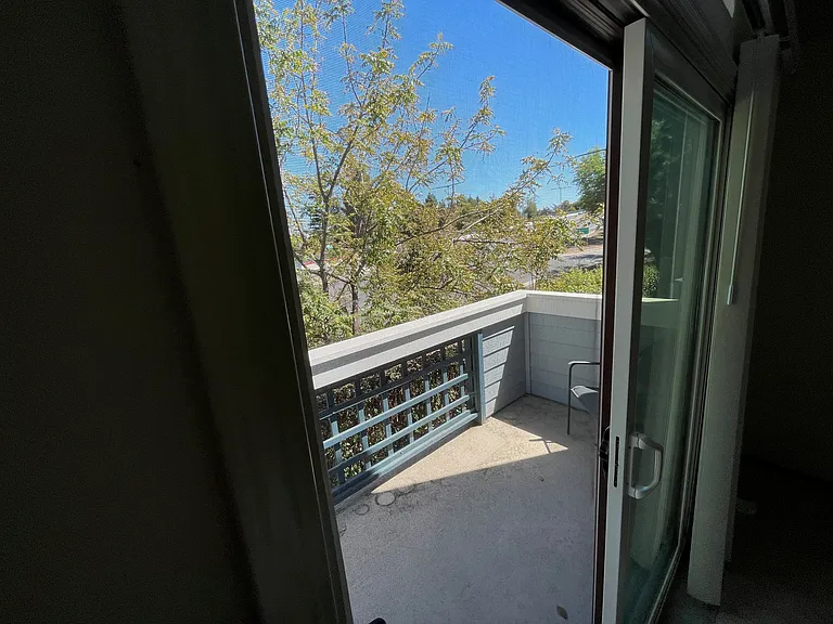 Asbury Way — Photo 14