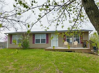4916 N Clearview Rd, Columbia, MO 65202