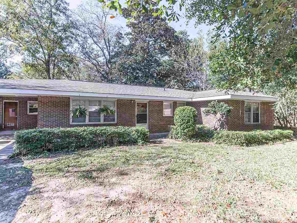 1st image of 418 Pine Valley Dr