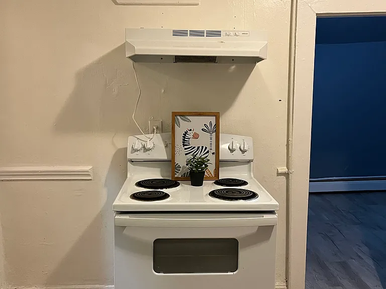 87 Devon St #3 — Photo 8