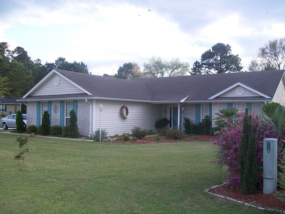 2nd image of 3920 Mallard Way