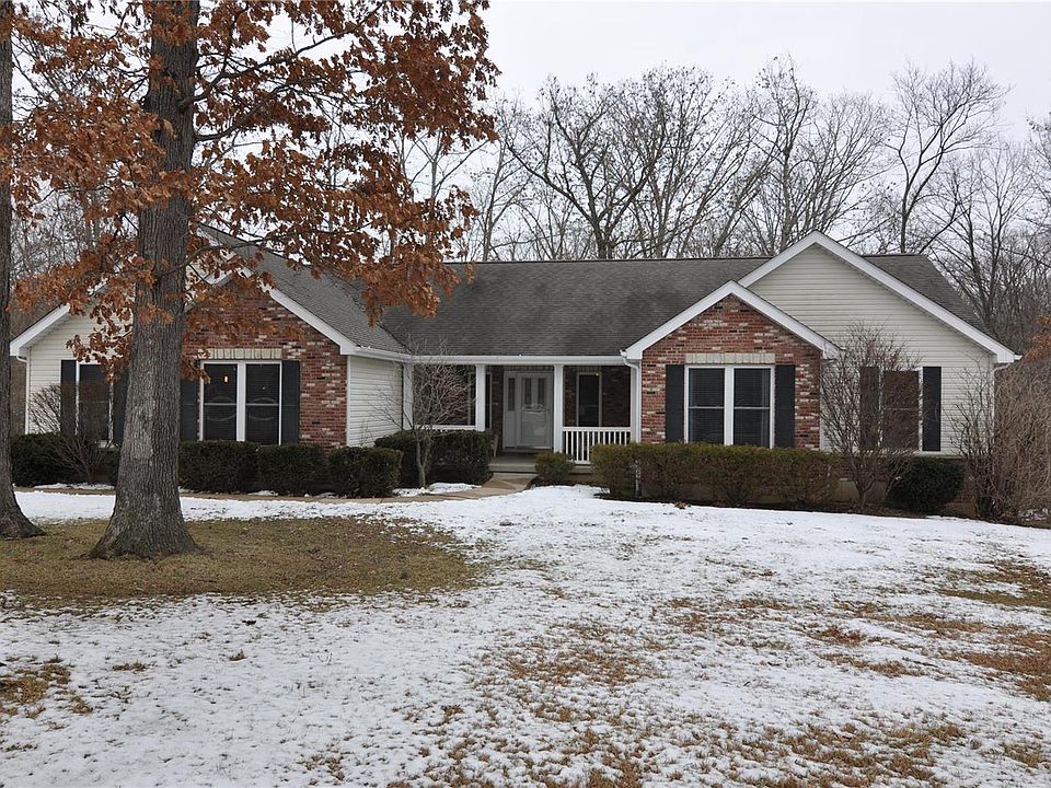 1st image of 471 Winding Woods Dr