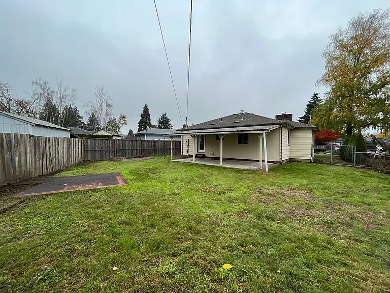 1650 Manor Dr — Photo 24