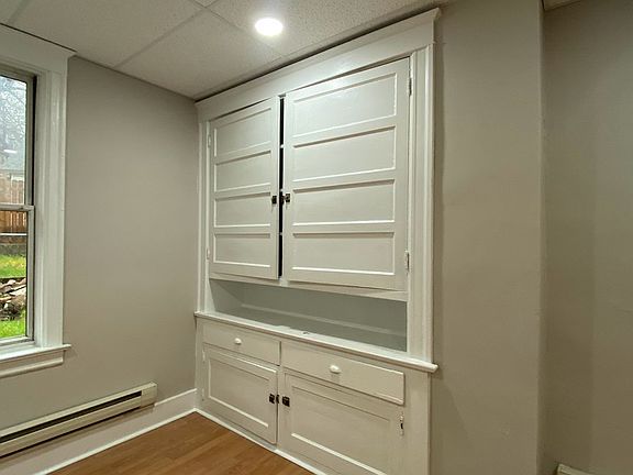 3rd image of 36 E Gaskill Ave #1
