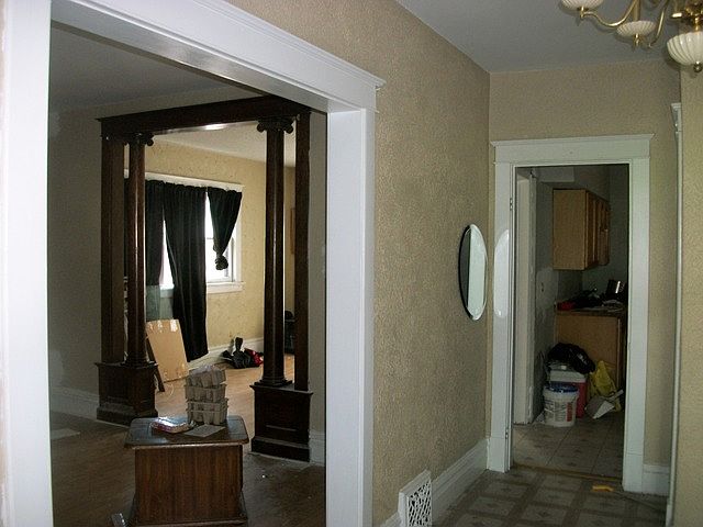 2nd image of 102 Woodlawn Ave