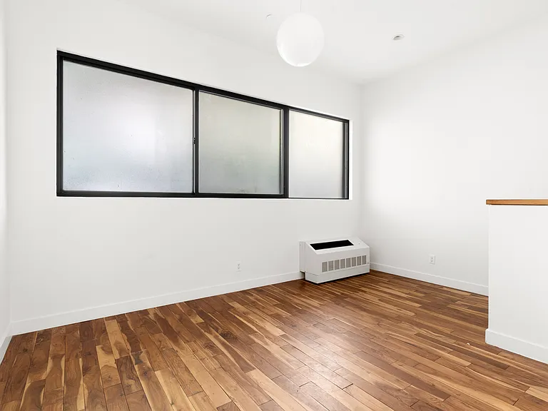 6 Hope St #1A — Photo 4